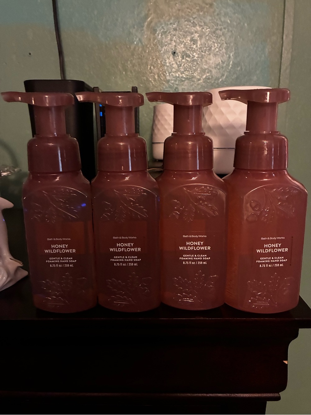Bath & Body Works Honey Wildflower Gentle Foaming Hand Soap - Brown (Set of 4)